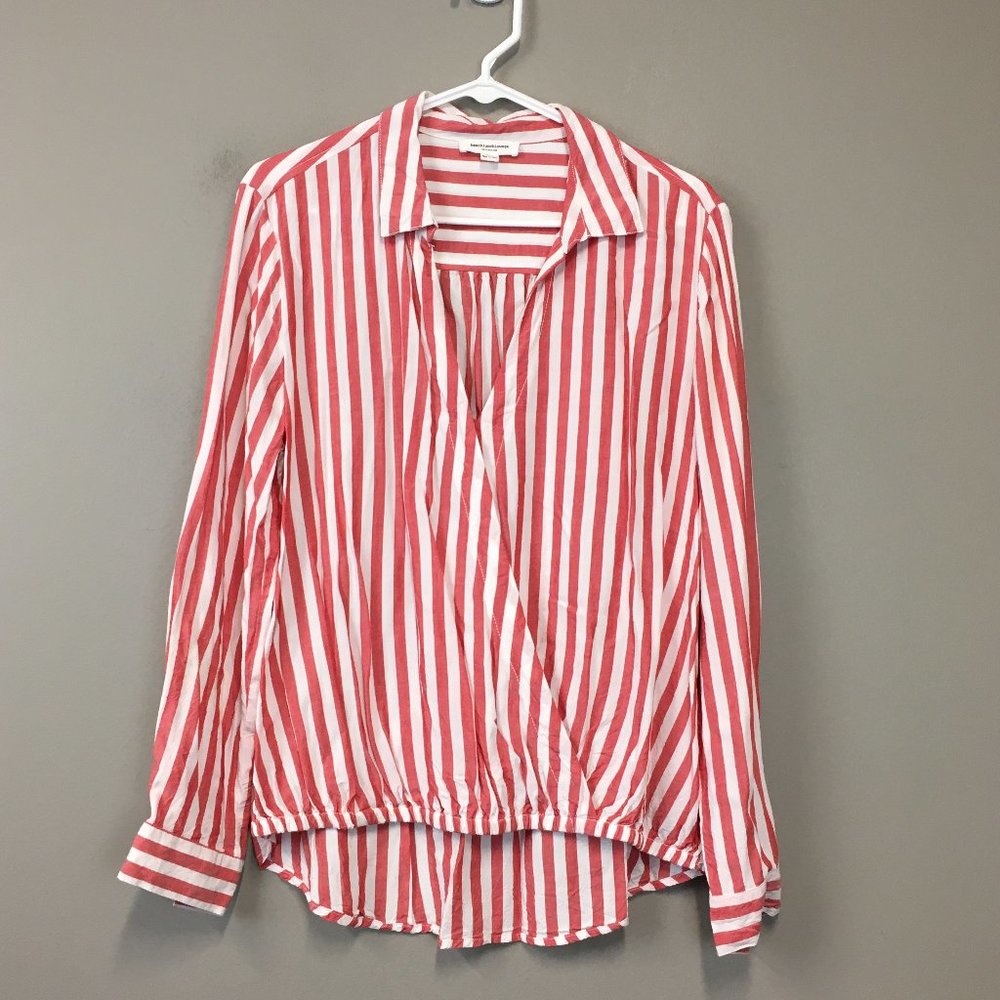 beachlunchlounge Red Stripe Slit Front Hi Low Top